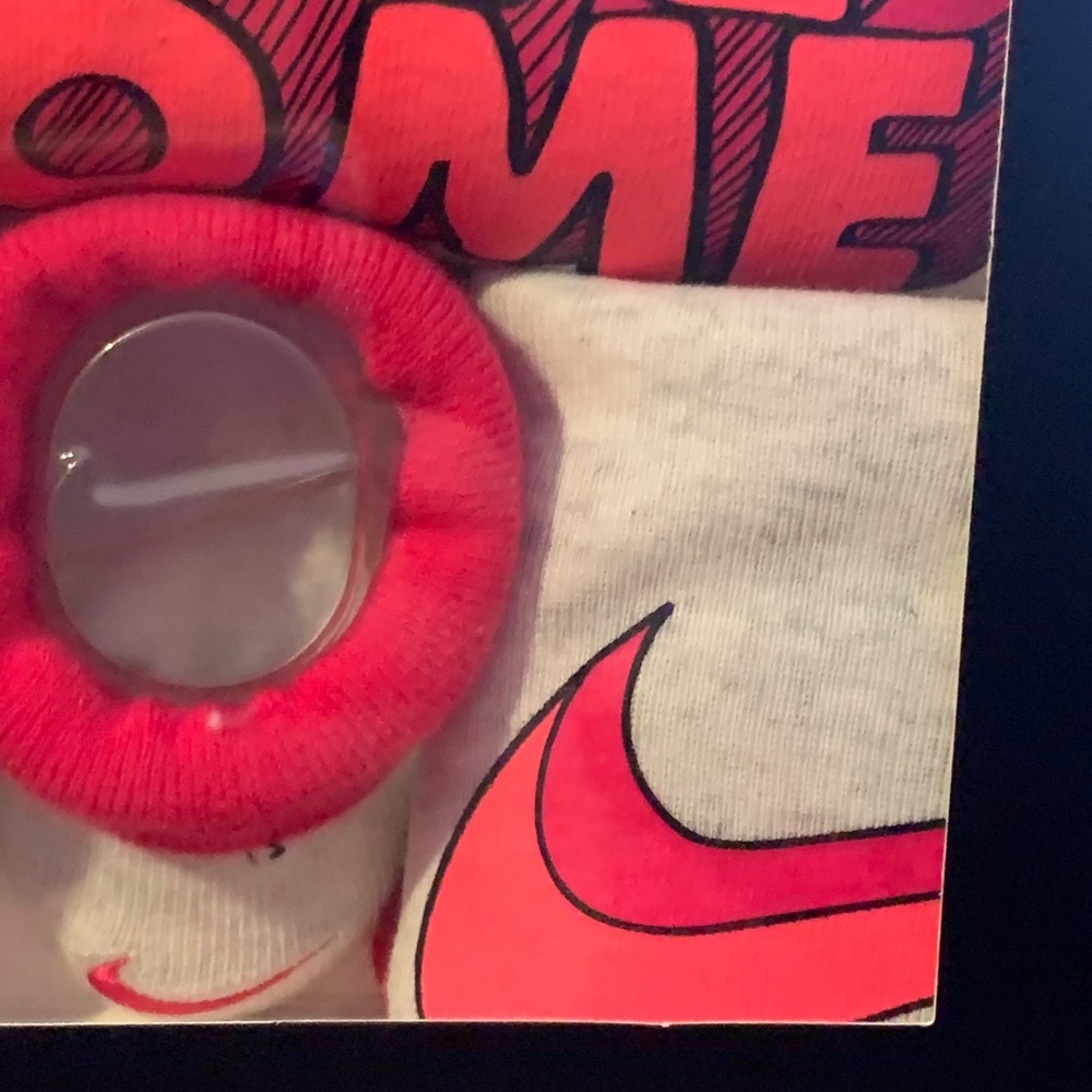 Nike Infant Set - Picture 4 of 9